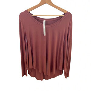 Lululemon Up for Down Time silk bend womens top size 4